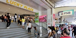Lucky Plaza (D15), Retail #544359661